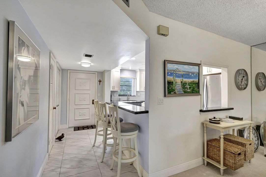 Active With Contract: $425,000 (2 beds, 2 baths, 1520 Square Feet)