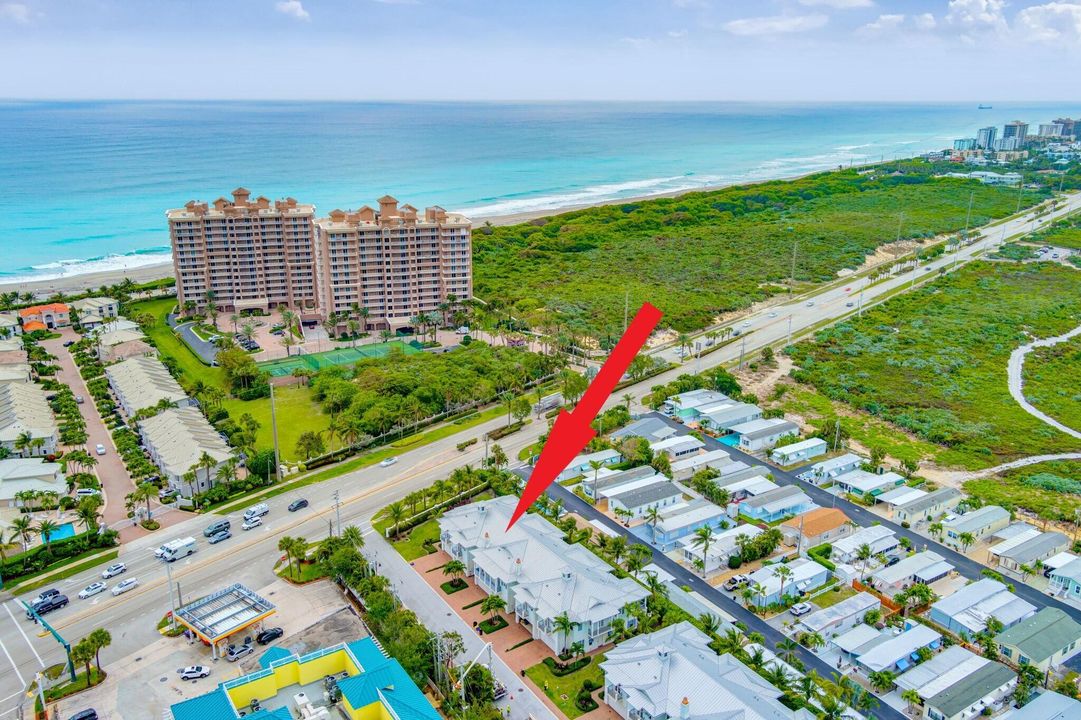 Recently Rented: $6,000 (3 beds, 2 baths, 1995 Square Feet)