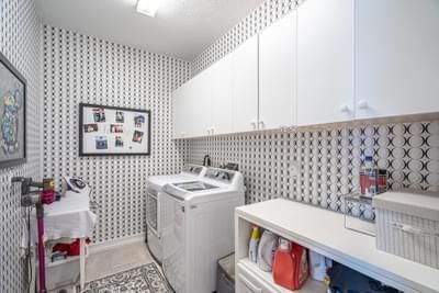 Active With Contract: $5,800 (3 beds, 2 baths, 1972 Square Feet)