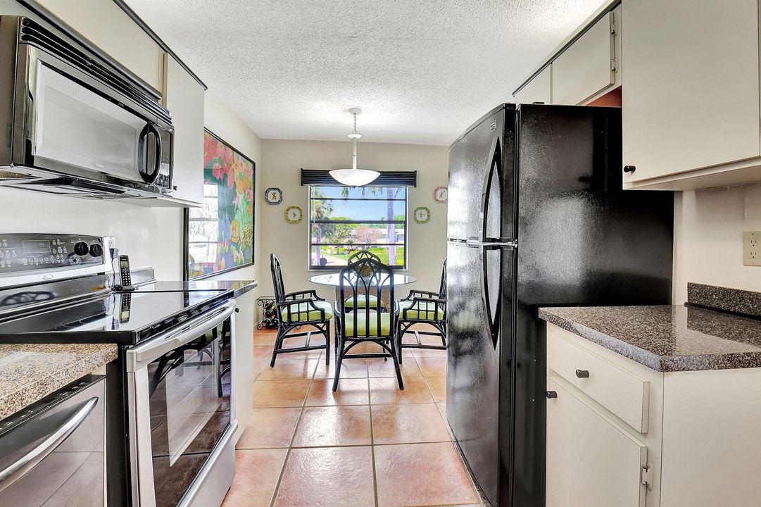 Active With Contract: $69,900 (3 beds, 2 baths, 1622 Square Feet)
