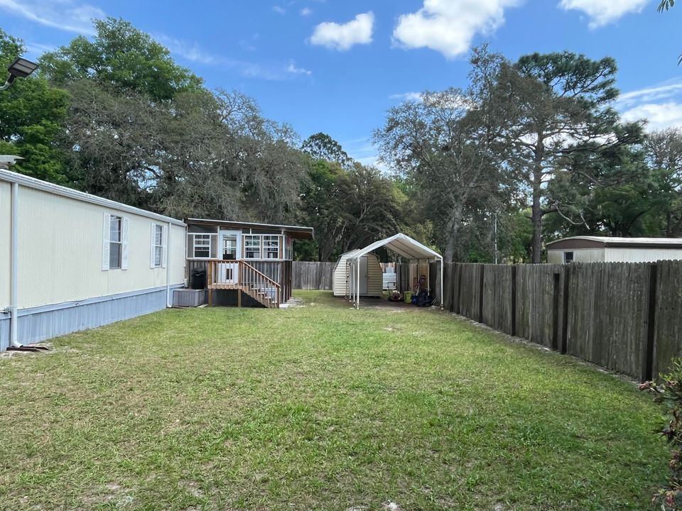 Active With Contract: $99,900 (3 beds, 2 baths, 924 Square Feet)