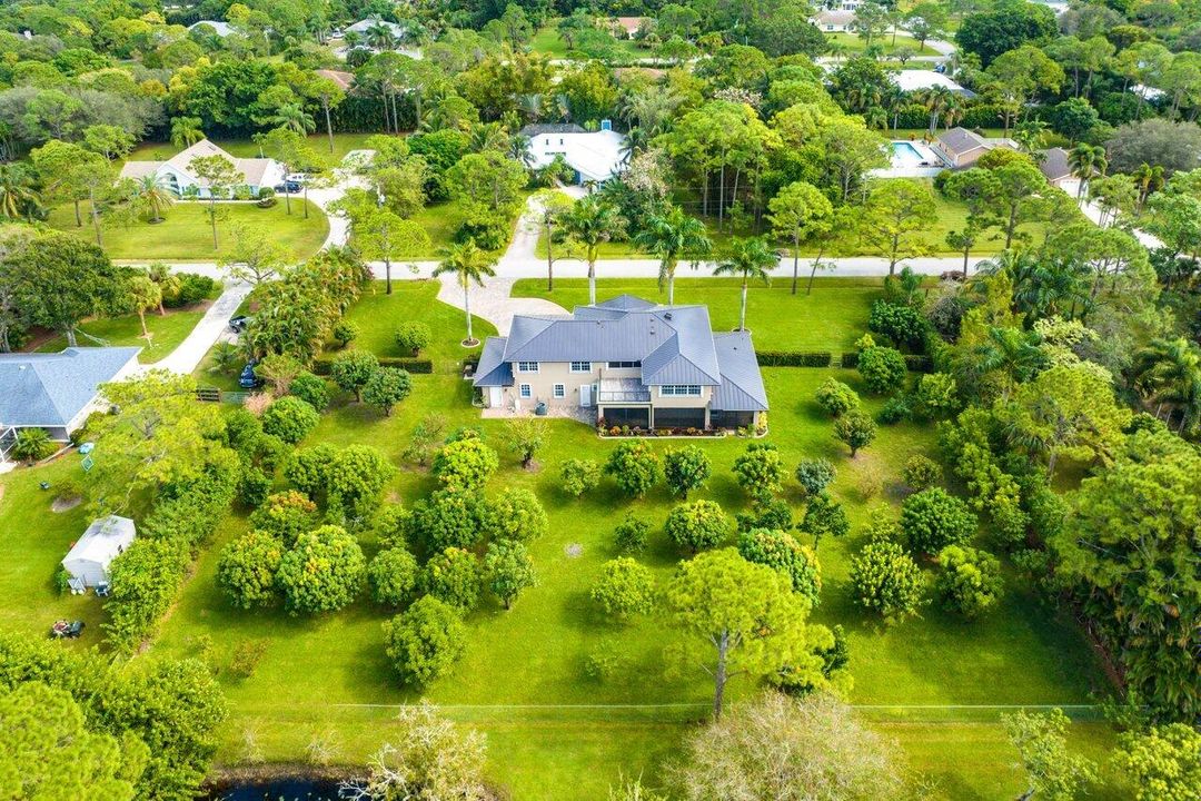 Active With Contract: $1,450,000 (5 beds, 3 baths, 3977 Square Feet)