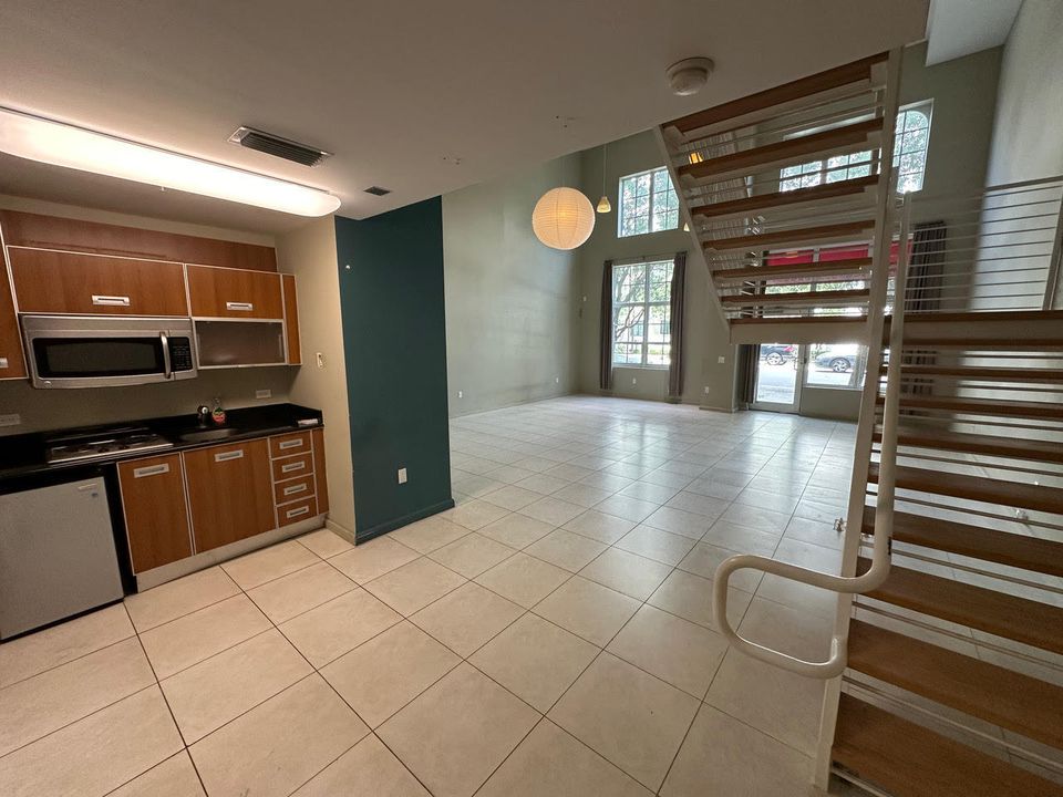For Sale: $6,300 (0 beds, 0 baths, 1165 Square Feet)