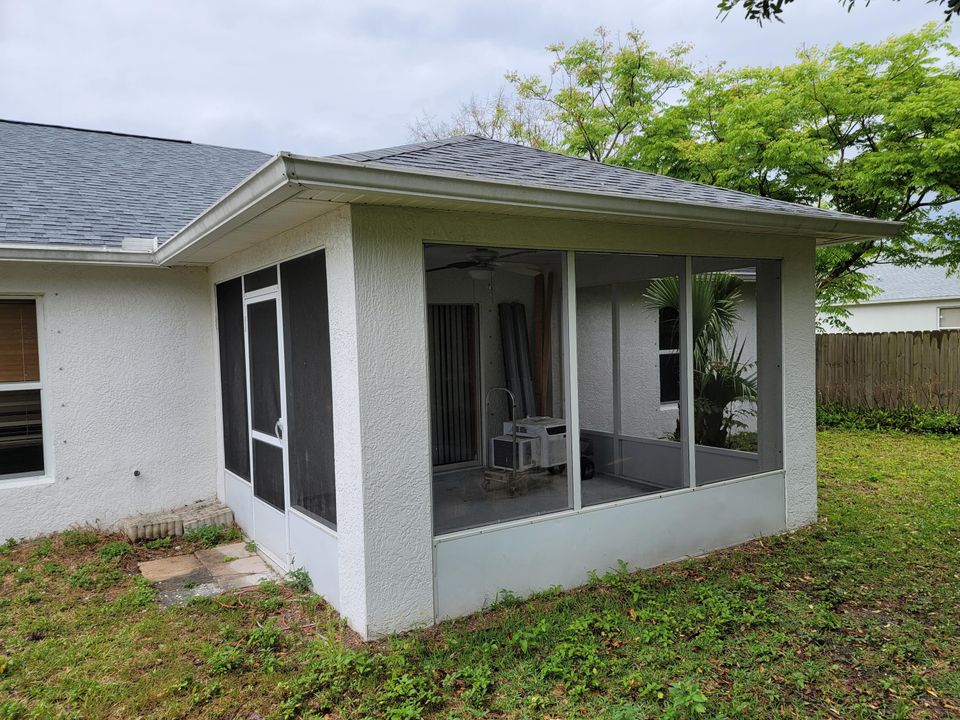 For Sale: $409,000 (3 beds, 2 baths, 2039 Square Feet)