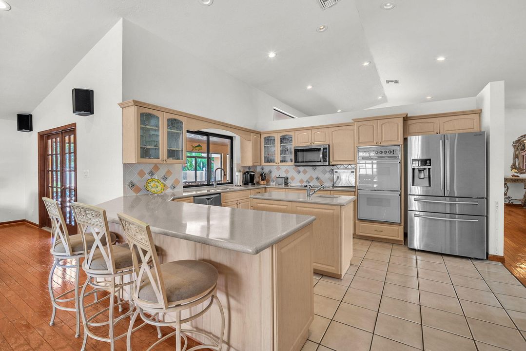 Active With Contract: $1,449,000 (4 beds, 2 baths, 3095 Square Feet)