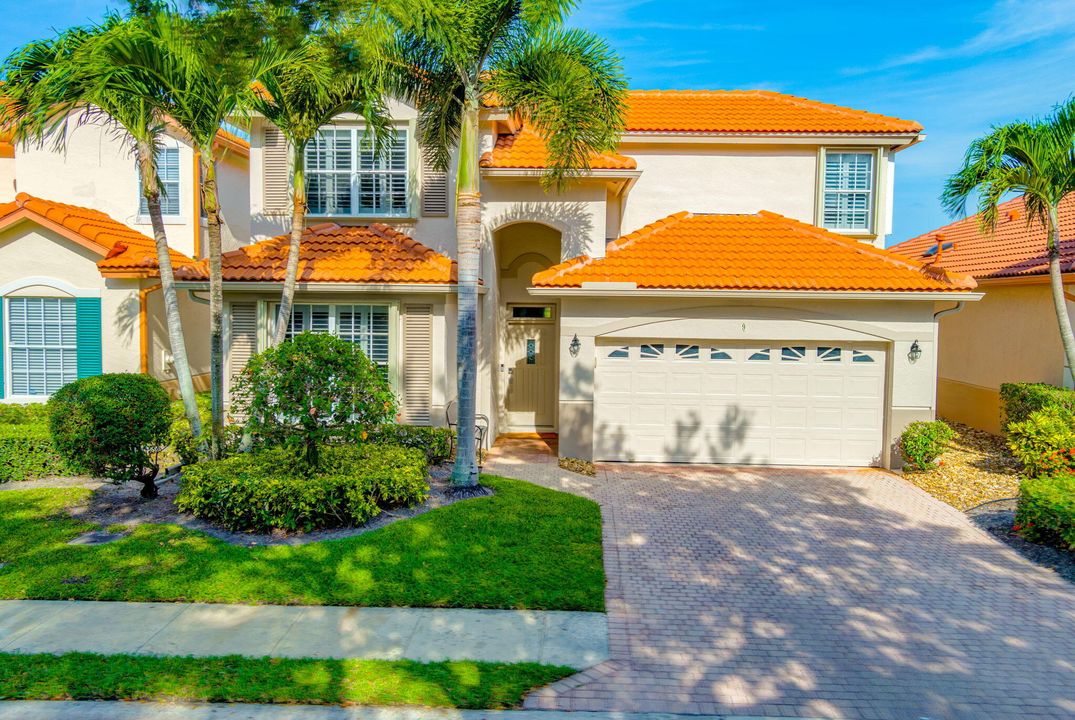 Recently Sold: $1,250,000 (4 beds, 3 baths, 2652 Square Feet)