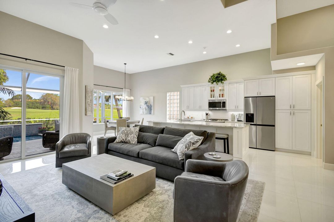 Active With Contract: $1,250,000 (4 beds, 3 baths, 2652 Square Feet)