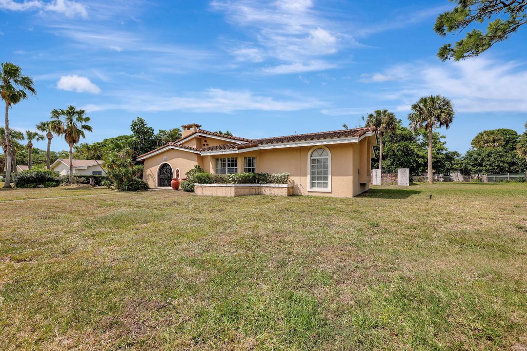 Active With Contract: $475,000 (3 beds, 3 baths, 3062 Square Feet)