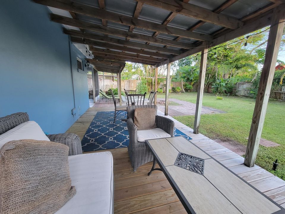 Active With Contract: $625,000 (0 beds, 0 baths, 2475 Square Feet)