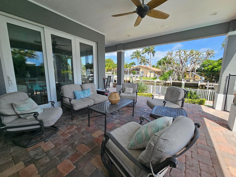 For Sale: $3,950,000 (4 beds, 3 baths, 3602 Square Feet)