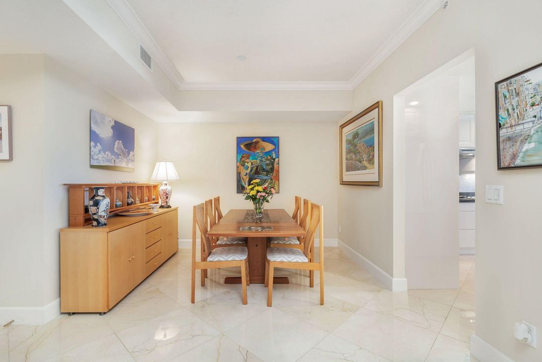 For Sale: $2,100,000 (3 beds, 3 baths, 2643 Square Feet)