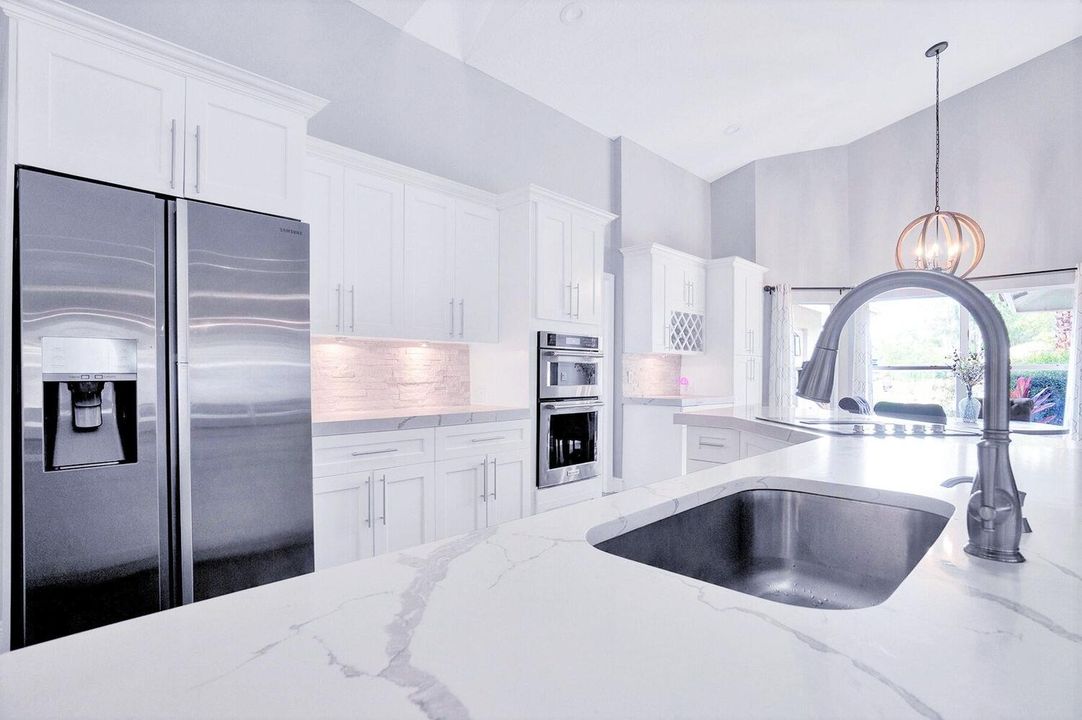 最近租的: $20,000 (5 贝兹, 3 浴室, 3047 平方英尺)