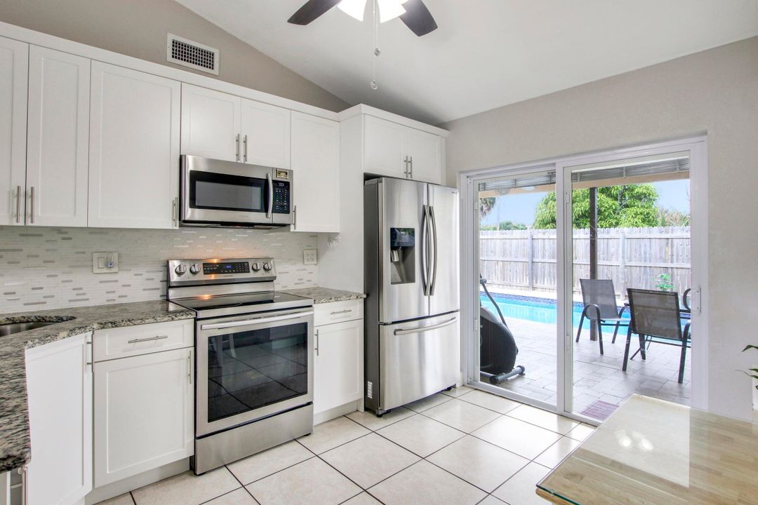 Active With Contract: $525,000 (4 beds, 3 baths, 1316 Square Feet)