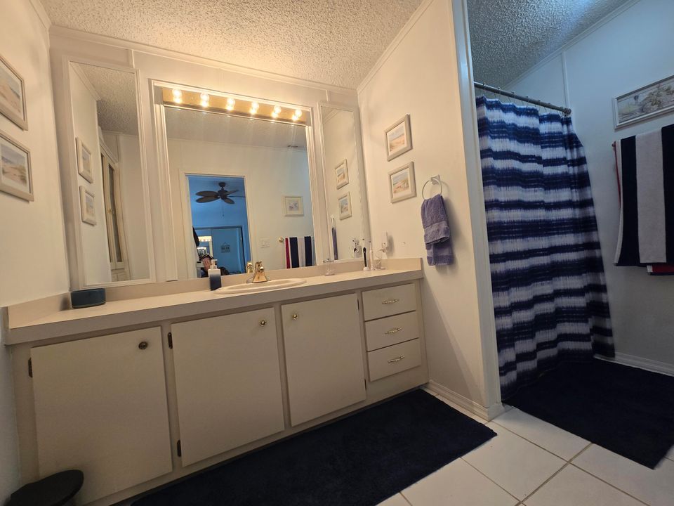 For Sale: $134,500 (2 beds, 2 baths, 1514 Square Feet)