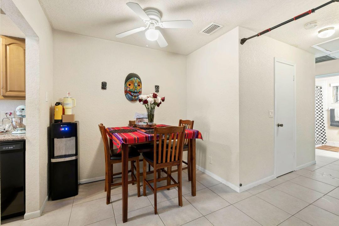 Active With Contract: $149,000 (1 beds, 1 baths, 576 Square Feet)