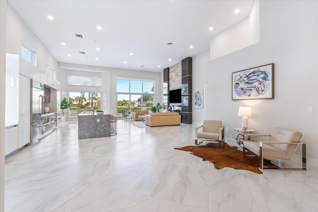 Active With Contract: $2,499,000 (4 beds, 5 baths, 3069 Square Feet)