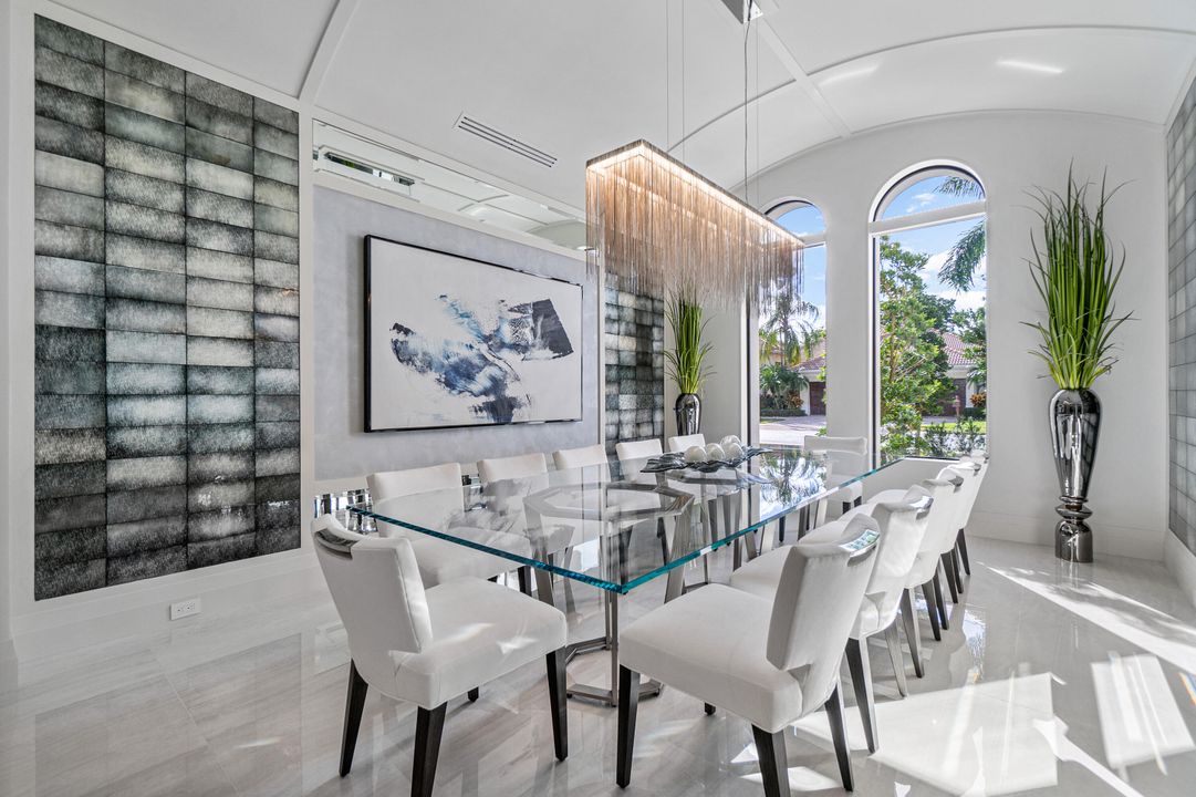 Active With Contract: $8,500,000 (8 beds, 9 baths, 8127 Square Feet)