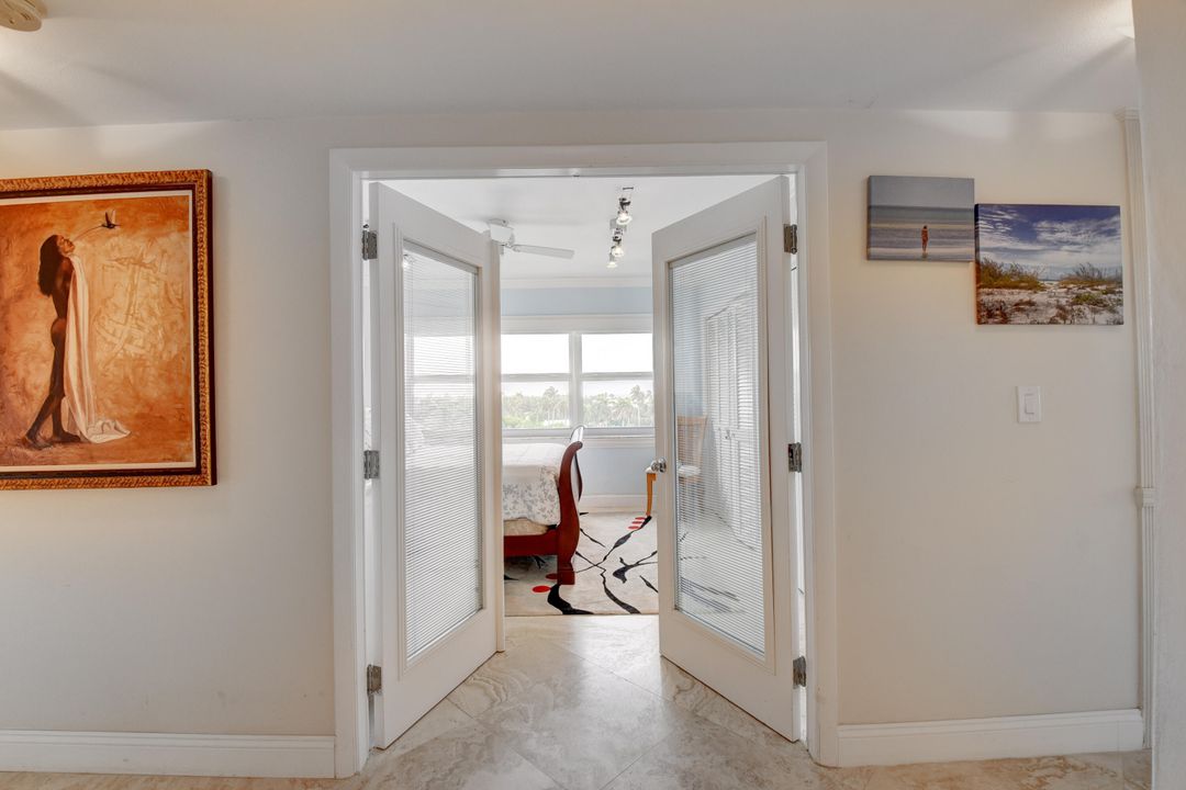 Active With Contract: $8,000 (2 beds, 2 baths, 1434 Square Feet)