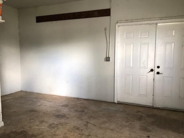 For Rent: $25,000 (4 beds, 3 baths, 3922 Square Feet)