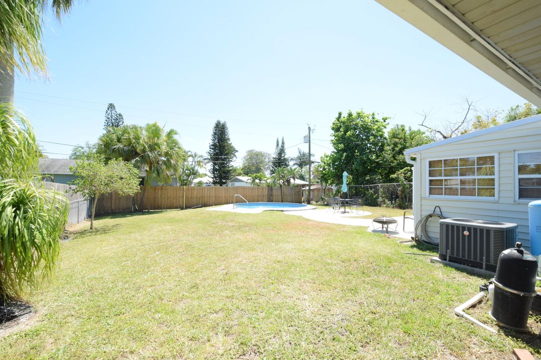 Active With Contract: $389,000 (3 beds, 2 baths, 1436 Square Feet)