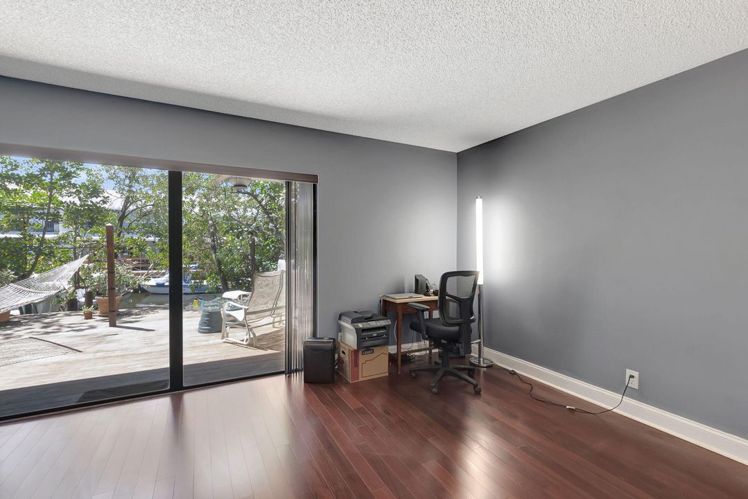 For Sale: $729,000 (2 beds, 2 baths, 1566 Square Feet)