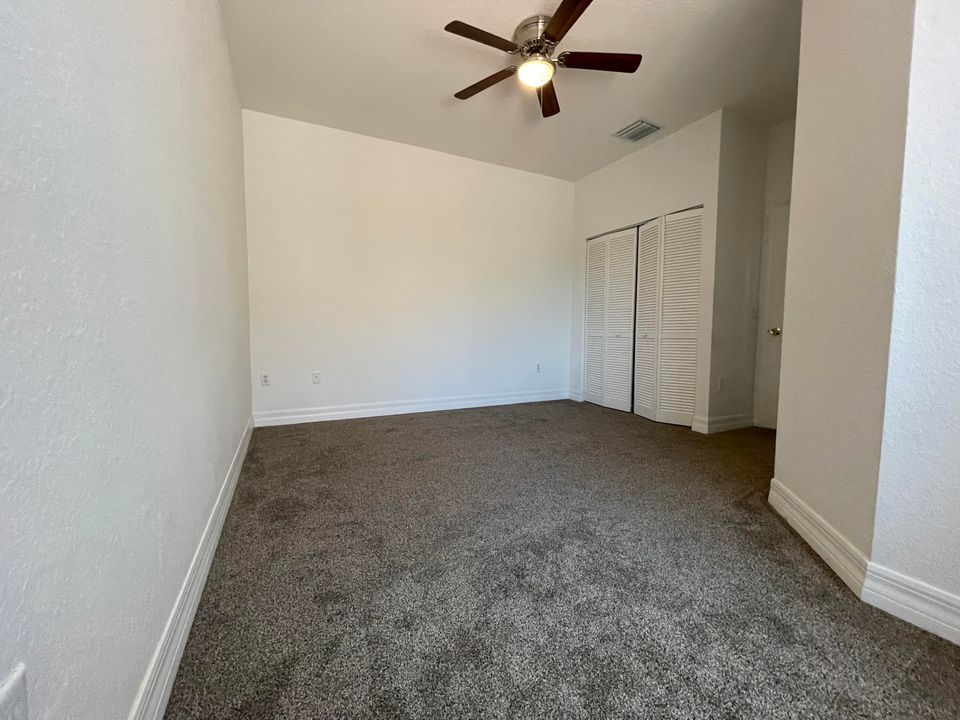 Active With Contract: $2,500 (3 beds, 2 baths, 1607 Square Feet)