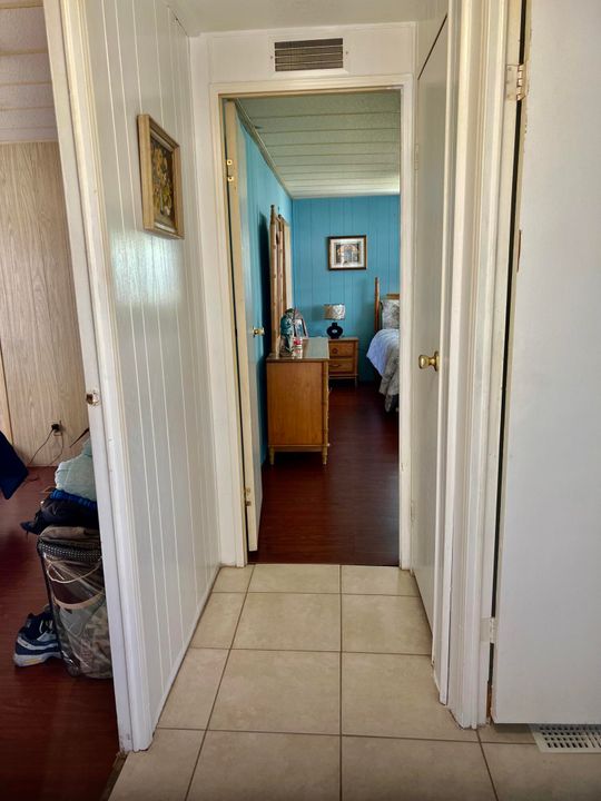 For Sale: $92,000 (2 beds, 2 baths, 1476 Square Feet)