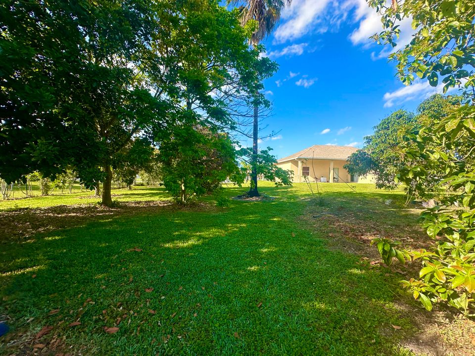 Active With Contract: $639,000 (4 beds, 2 baths, 2393 Square Feet)