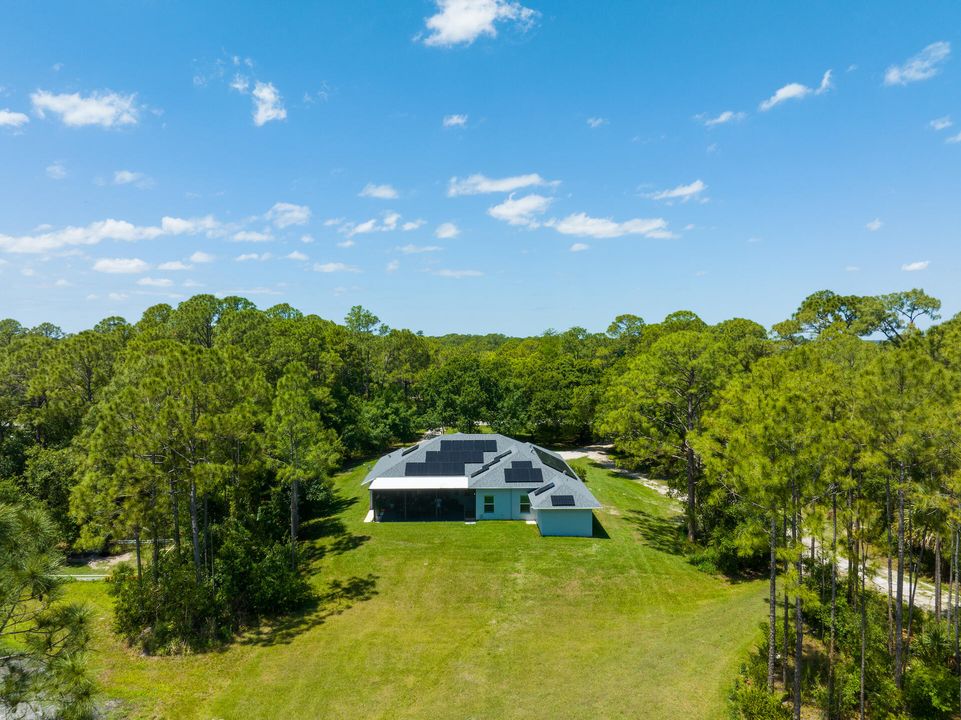 For Sale: $1,699,999 (4 beds, 3 baths, 2418 Square Feet)