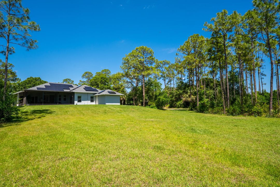 For Sale: $1,699,999 (4 beds, 3 baths, 2418 Square Feet)