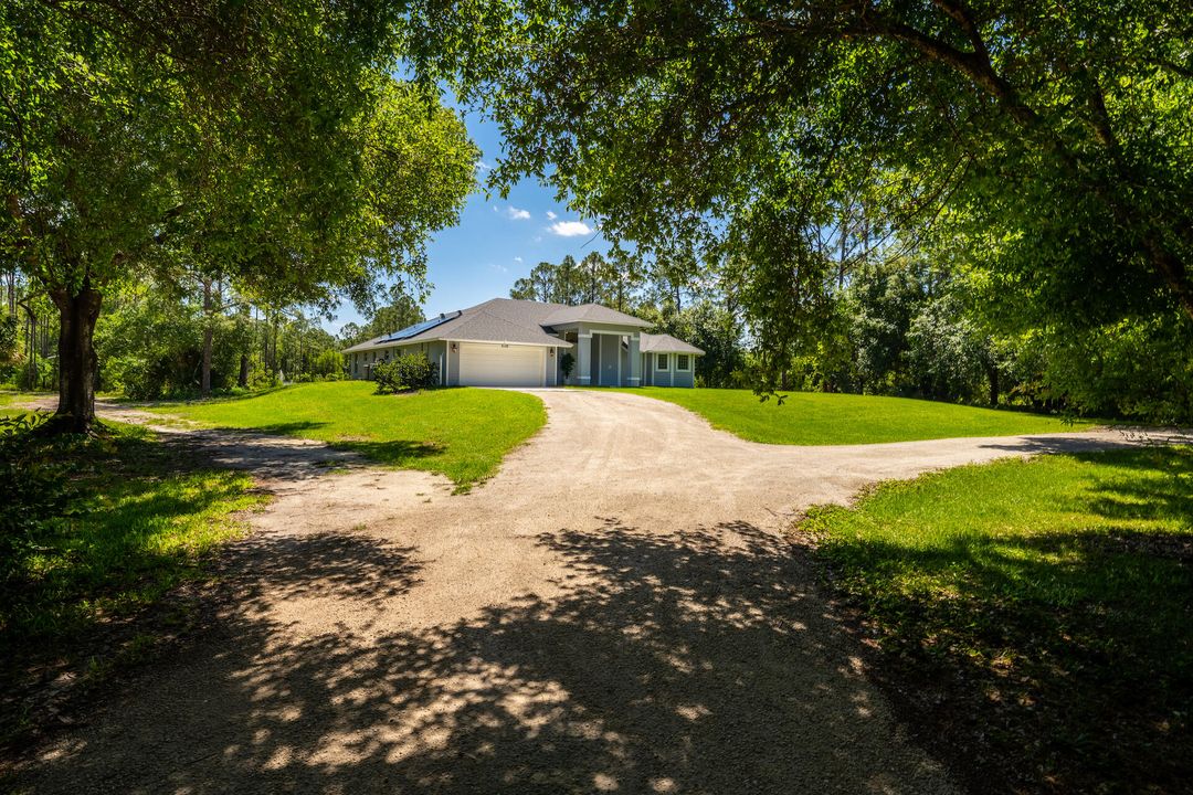 For Sale: $1,699,999 (4 beds, 3 baths, 2418 Square Feet)