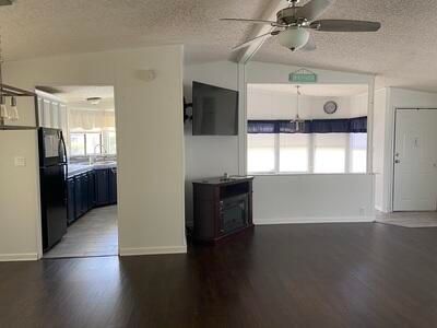 For Sale: $96,000 (2 beds, 2 baths, 1200 Square Feet)
