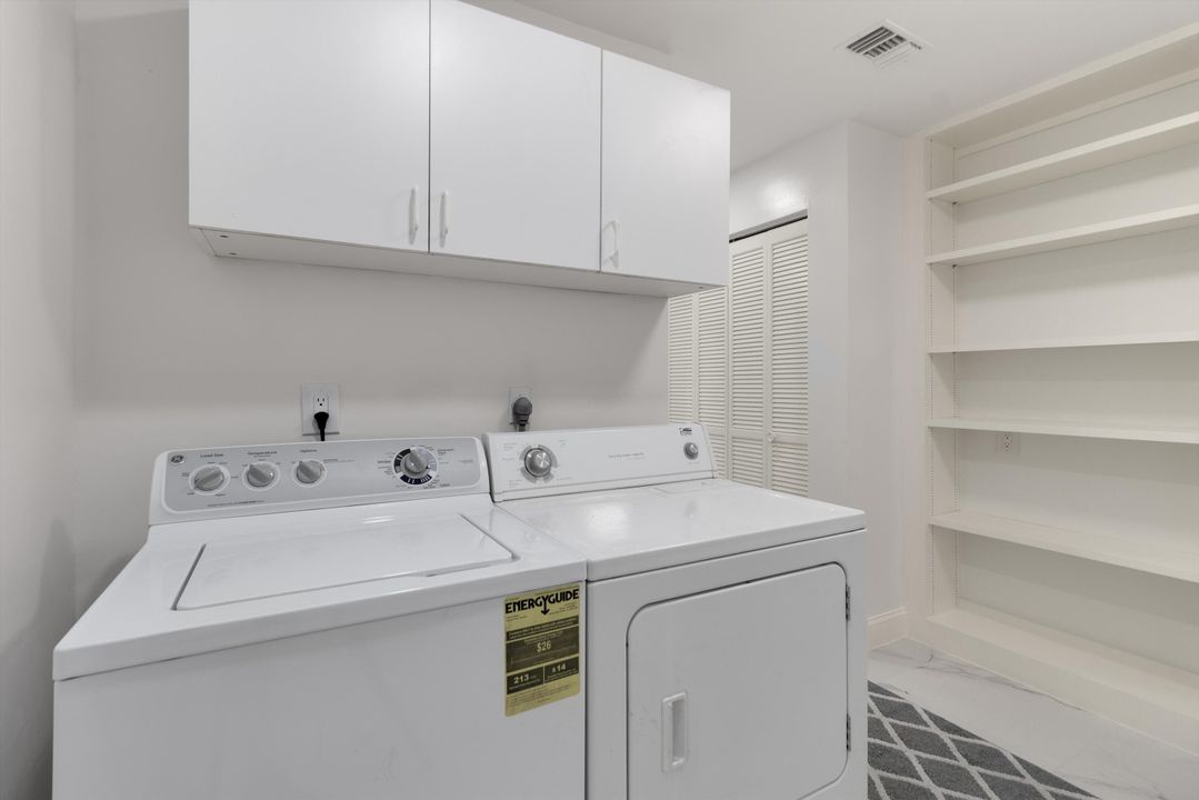 For Sale: $1,340,000 (3 beds, 2 baths, 2339 Square Feet)