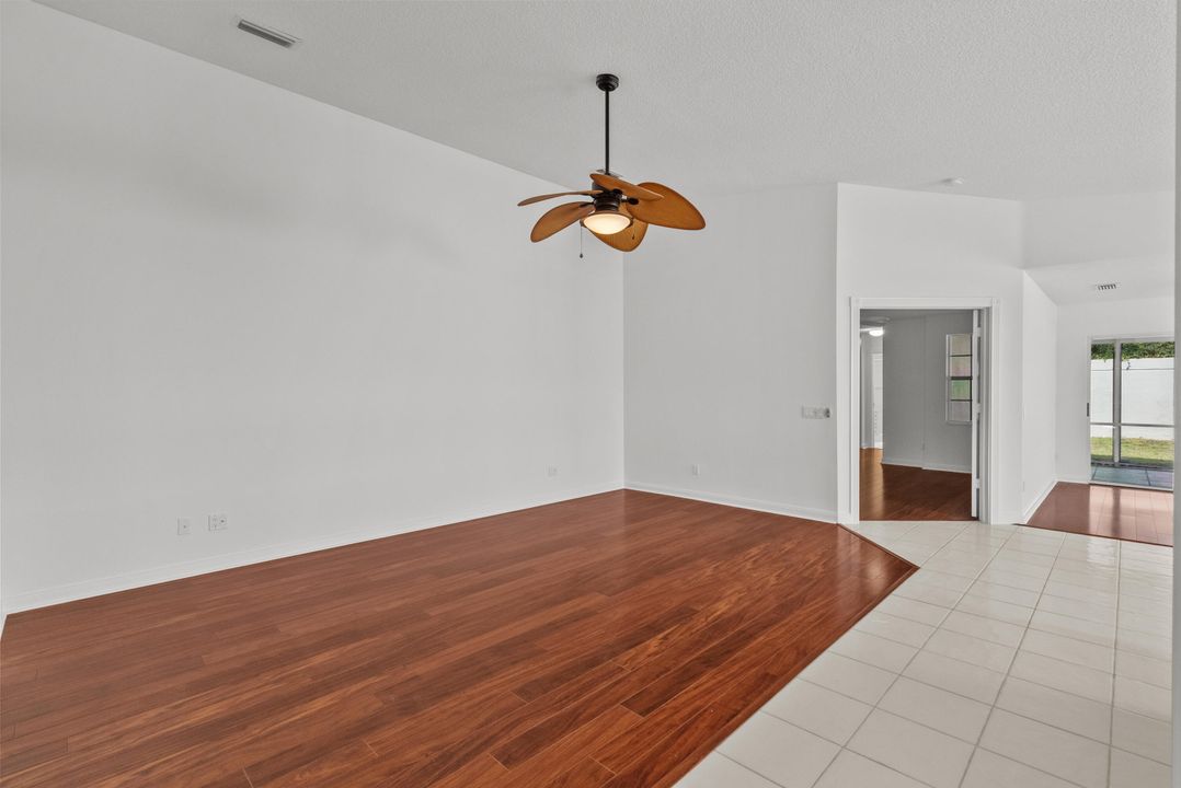 Active With Contract: $359,000 (2 beds, 2 baths, 1525 Square Feet)