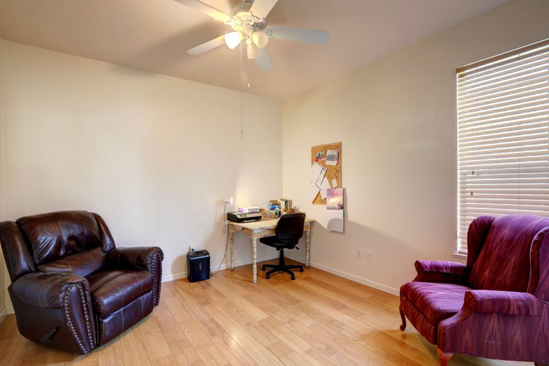 Active With Contract: $375,000 (3 beds, 2 baths, 1976 Square Feet)