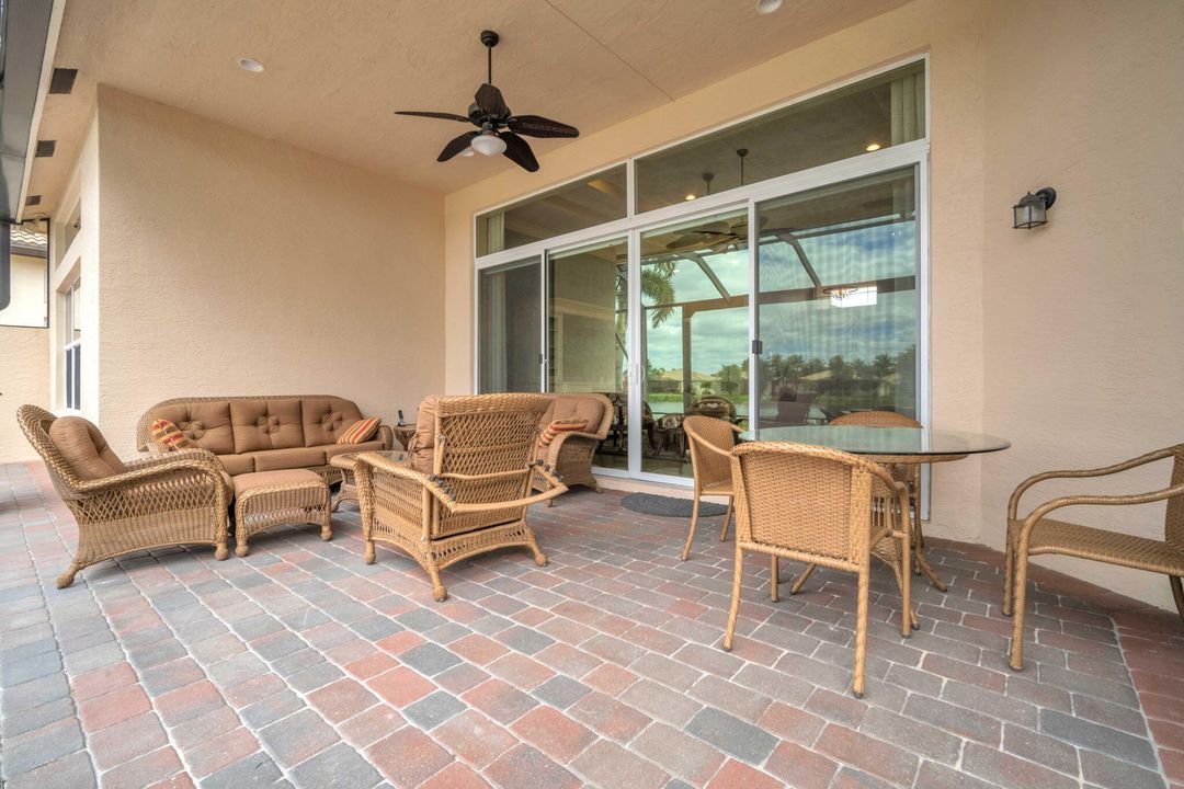 Active With Contract: $975,000 (2 beds, 3 baths, 2513 Square Feet)