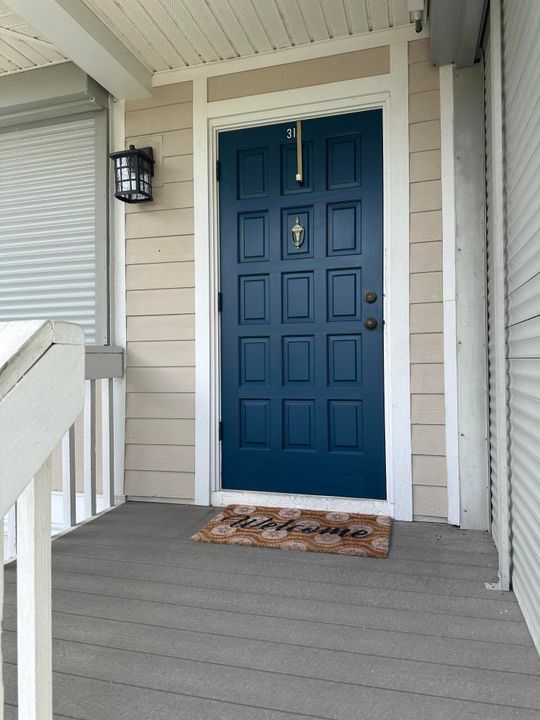 For Sale: $609,000 (3 beds, 3 baths, 1600 Square Feet)