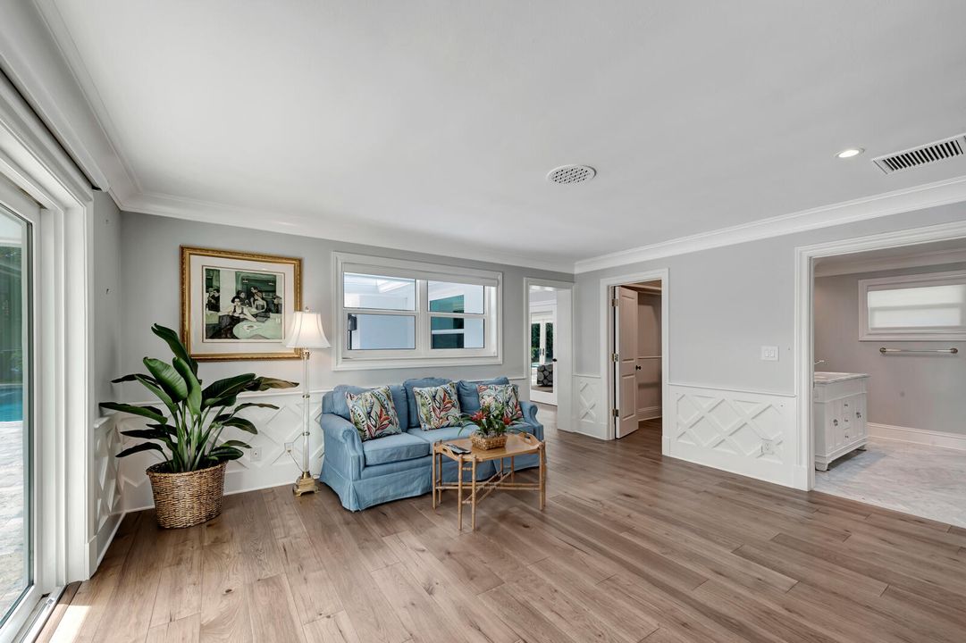 Active With Contract: $3,395,000 (3 beds, 3 baths, 3163 Square Feet)