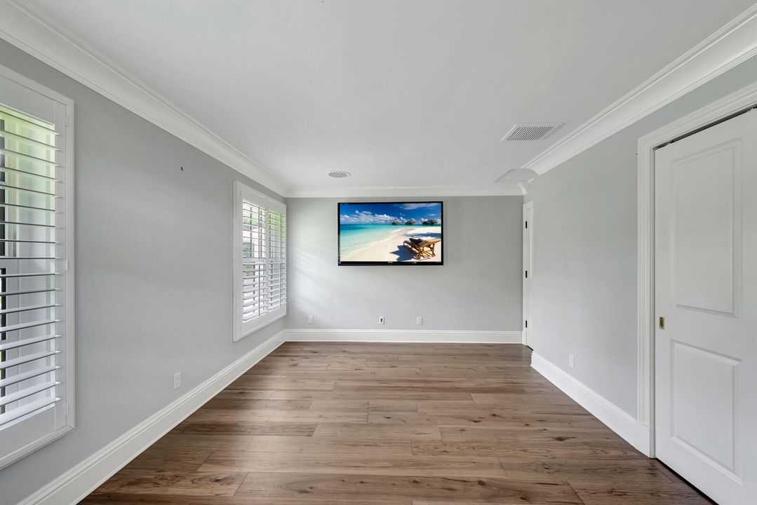 Active With Contract: $3,395,000 (3 beds, 3 baths, 3163 Square Feet)