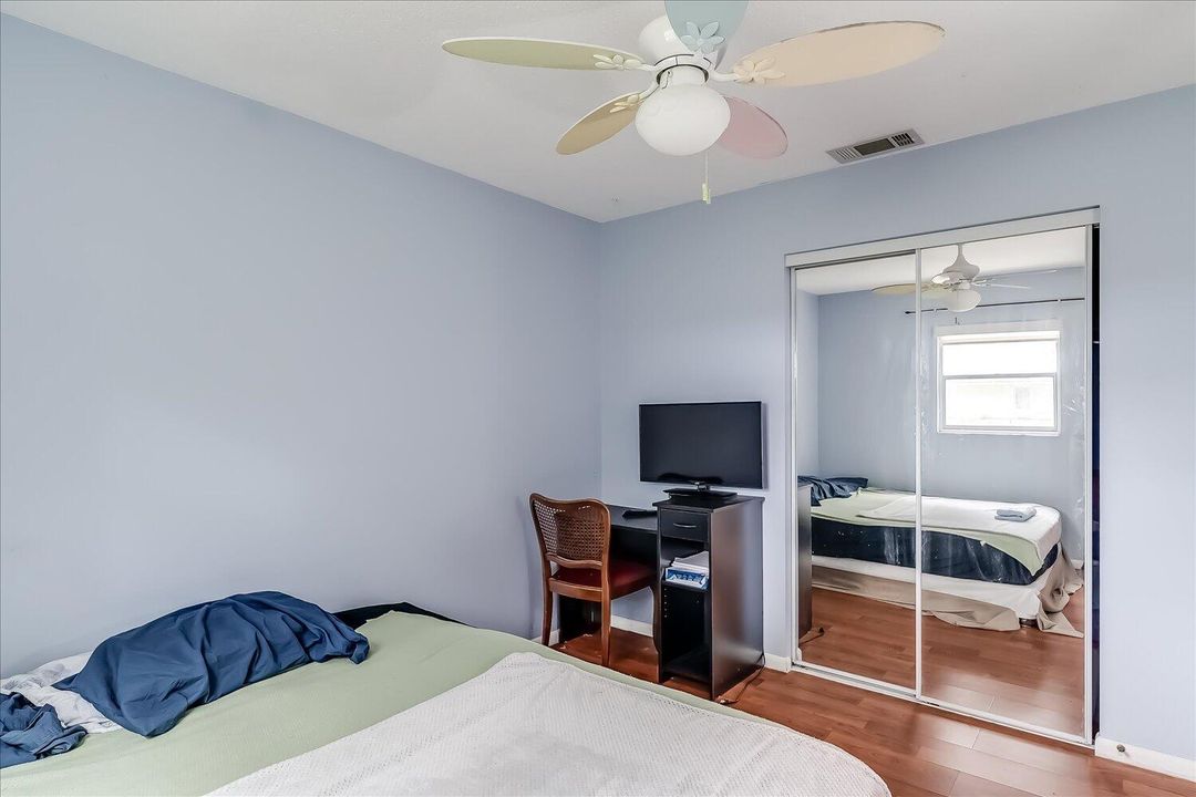 For Sale: $300,000 (3 beds, 2 baths, 1623 Square Feet)
