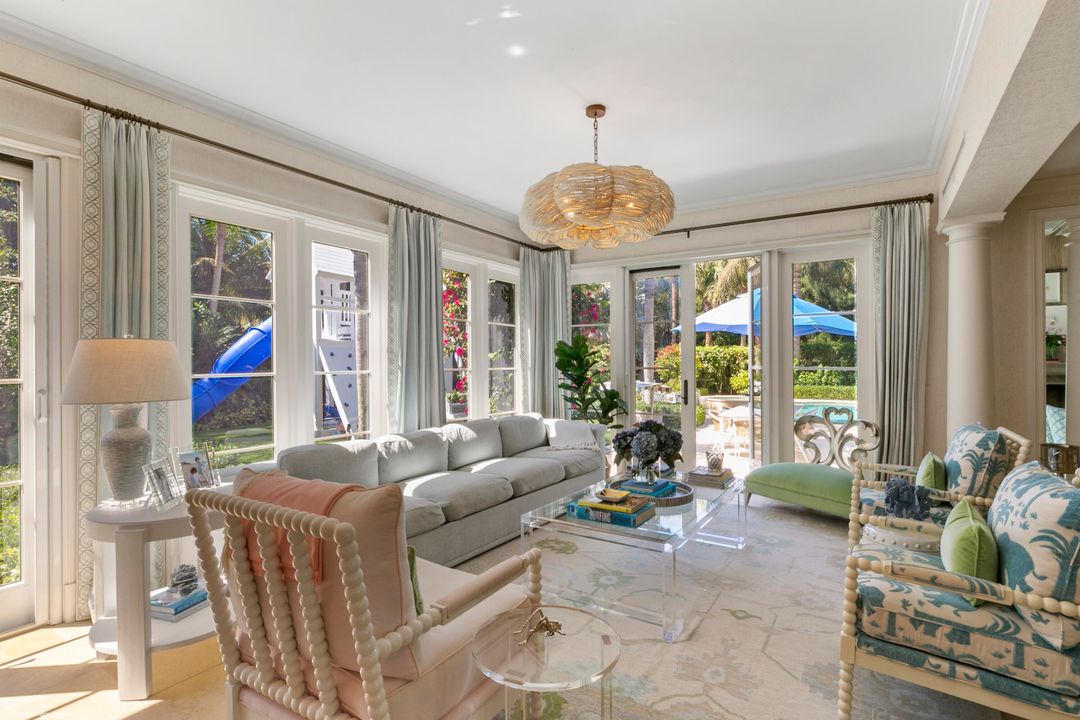For Sale: $6,999,000 (5 beds, 5 baths, 3625 Square Feet)