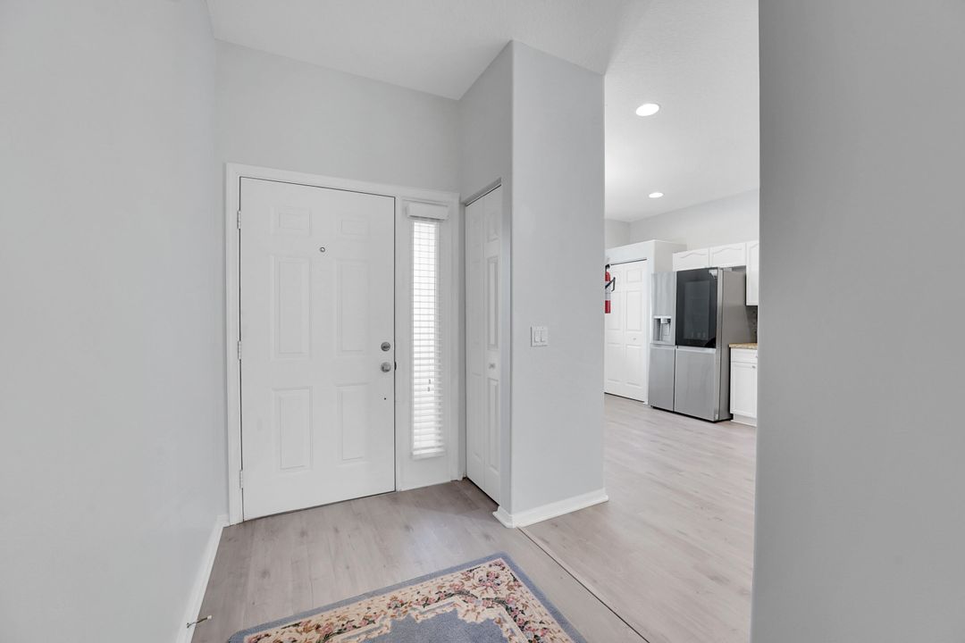 For Sale: $345,000 (3 beds, 2 baths, 1689 Square Feet)