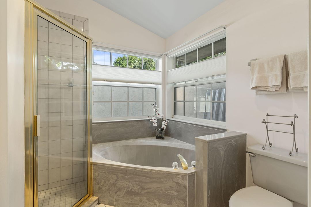For Sale: $895,000 (2 beds, 2 baths, 2399 Square Feet)
