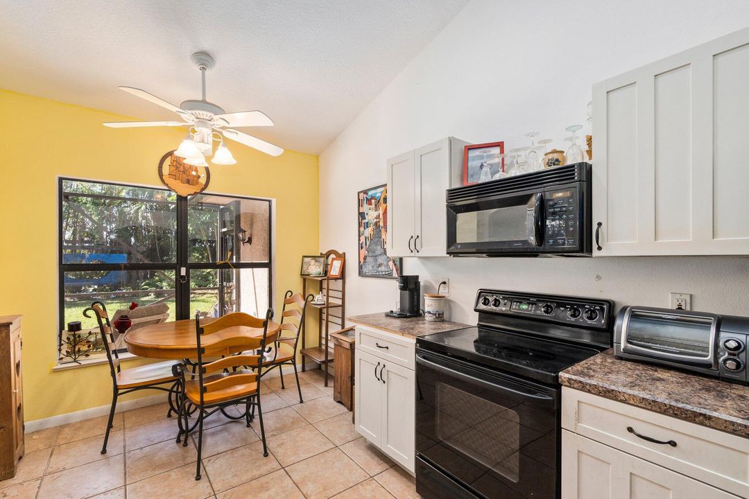 Active With Contract: $379,900 (3 beds, 2 baths, 1780 Square Feet)