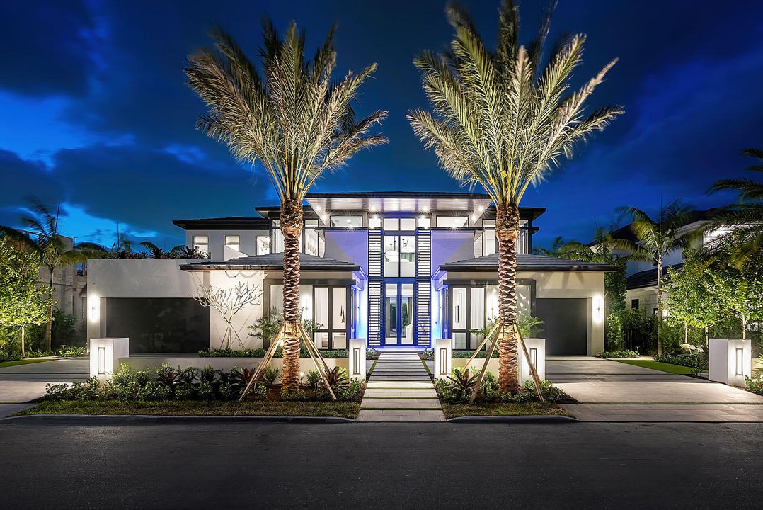 For Sale: $28,888,000 (7 beds, 8 baths, 9188 Square Feet)