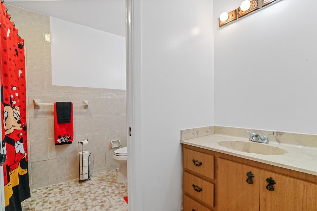 Active With Contract: $650,000 (3 beds, 2 baths, 1664 Square Feet)