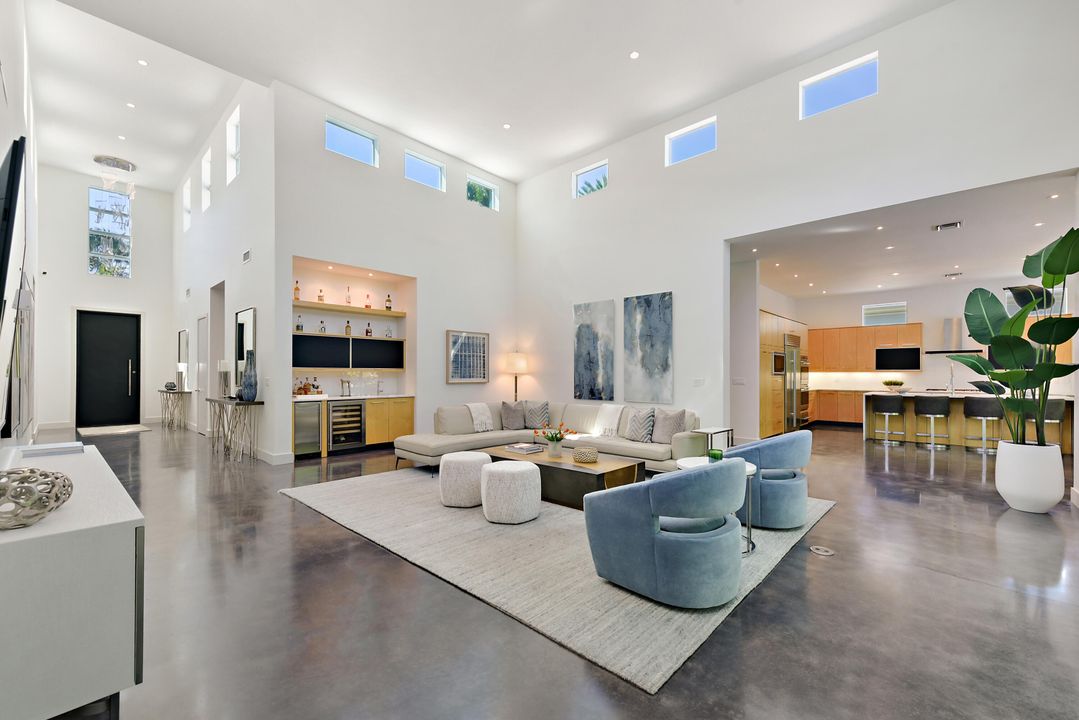 For Sale: $5,575,000 (4 beds, 4 baths, 4186 Square Feet)