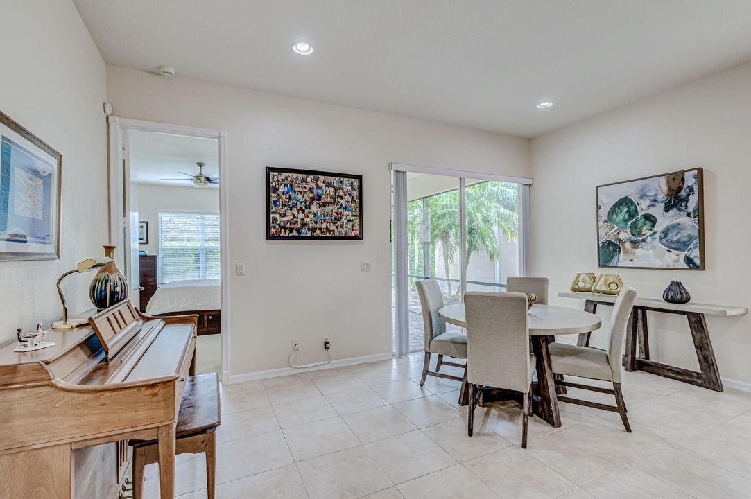 Active With Contract: $675,000 (3 beds, 2 baths, 1837 Square Feet)