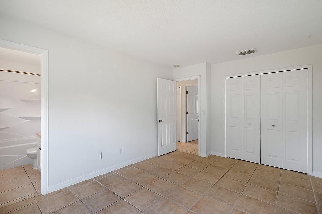 Active With Contract: $285,000 (3 beds, 2 baths, 1320 Square Feet)