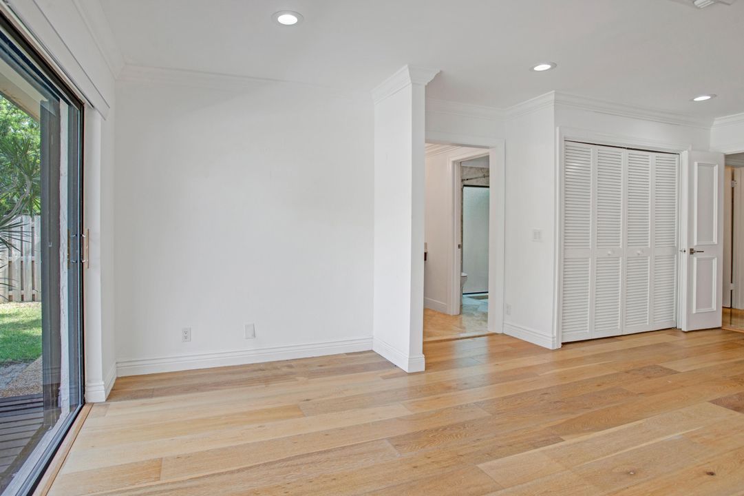 For Sale: $995,000 (3 beds, 2 baths, 2450 Square Feet)